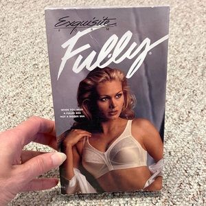 Vintage new in box exquisite fully bra, style 548 size 34C beige
